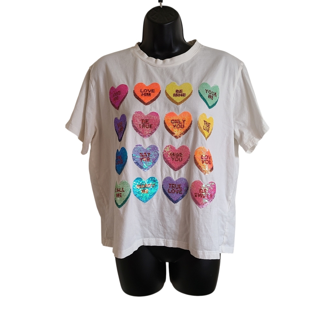 Queen of Sparkles Sweethearts Tee Sequin Size M